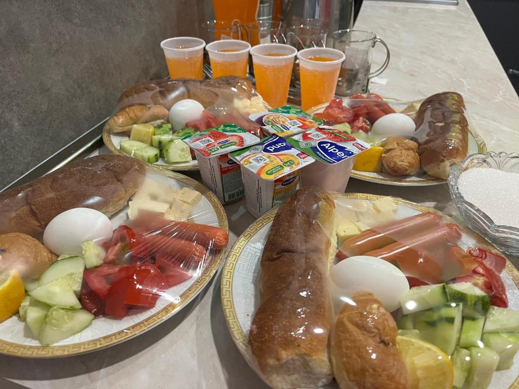 Jídlo v luxury tent nebo okolí