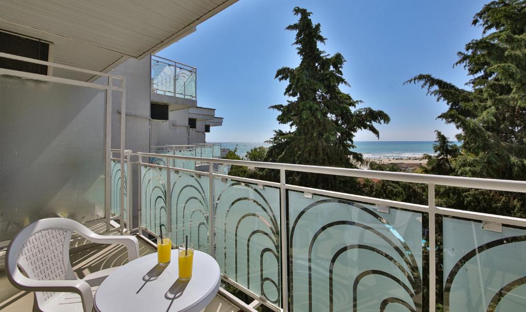 Balkón nebo terasa v ubytování Hotel Sandy Beach