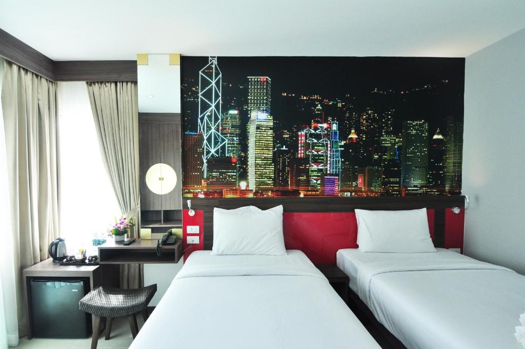 The AIM Patong Hotel - Resim 8