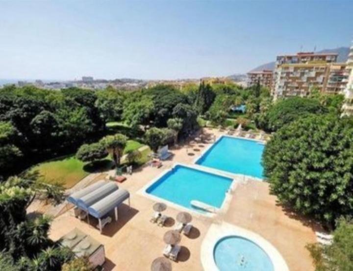 Bazén v ubytování Estudio IRIS Vista al Mar- Costa del Sol nebo v jeho okolí