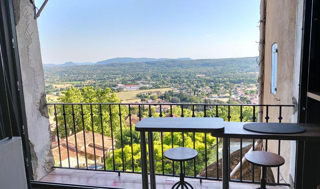 Nespecifikovaný výhled na hory nebo výhled na hory při pohledu z bed and breakfast