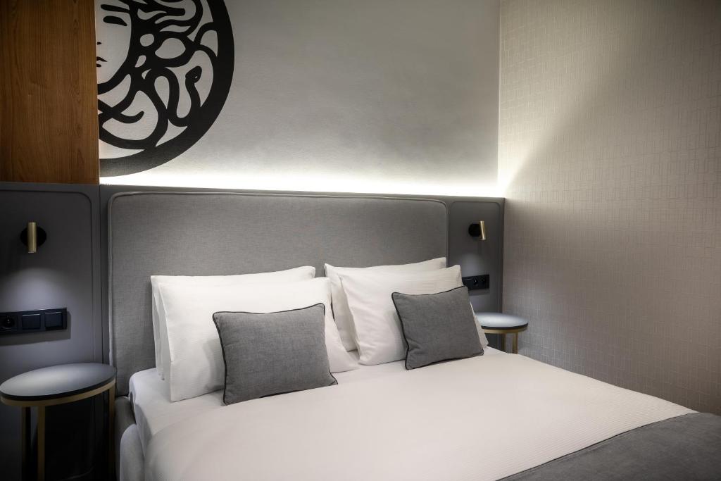 Art Boutique - Resim 26