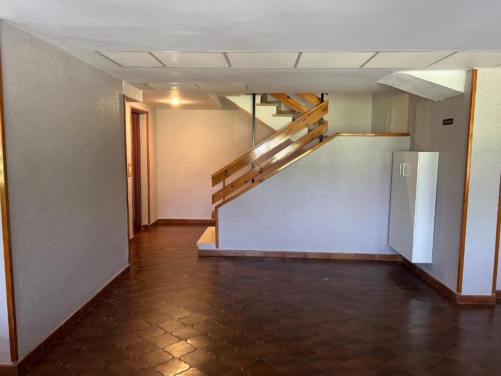 Fotografie z fotogalerie ubytování San Bernardo Apartamento de lujo con ascensor, Wifi y vistas a Collarada v destinaci Jaca