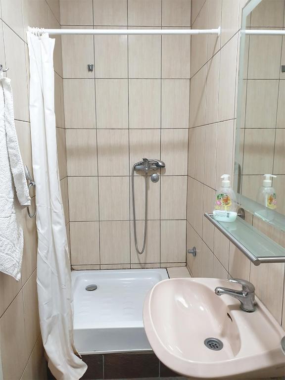 Vannituba majutusasutuses ATRIJUM apartmani Apatin