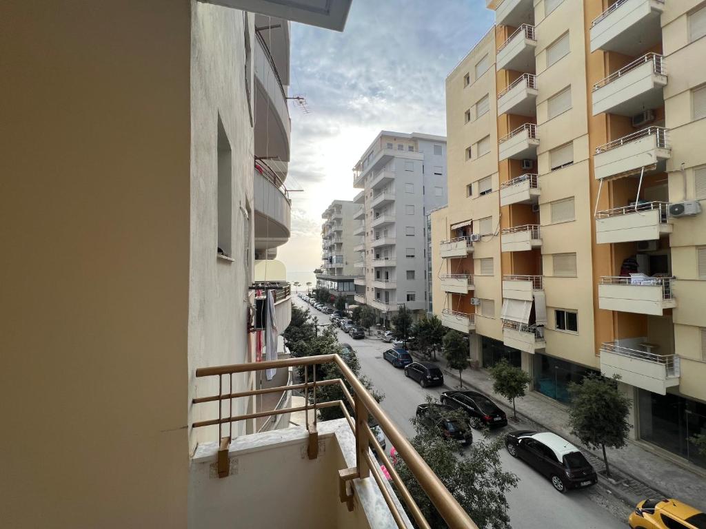 CC Apartment - Imazhi 5