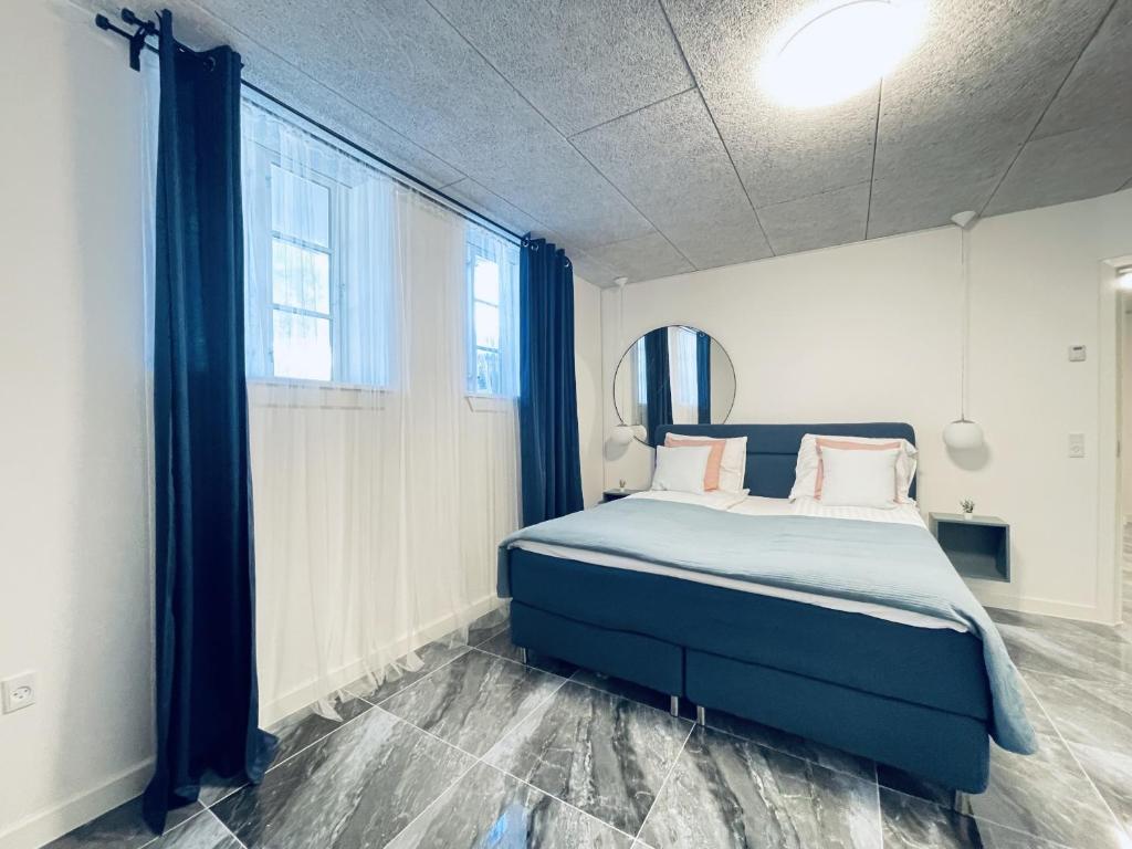 Postel nebo postele na pokoji v ubytování aday - Luxurious 3 bedroom - Modern Living Apartment