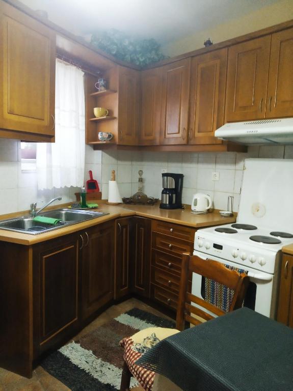 Kuchyň nebo kuchyňský kout v ubytování Irene's loft