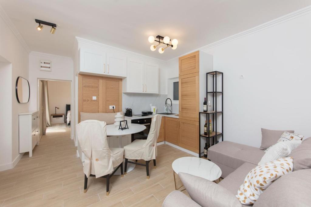Cuisine ou kitchenette dans l'établissement Spring Apartment