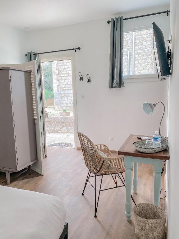 TV a/nebo společenská místnost v ubytování Hotel Savel