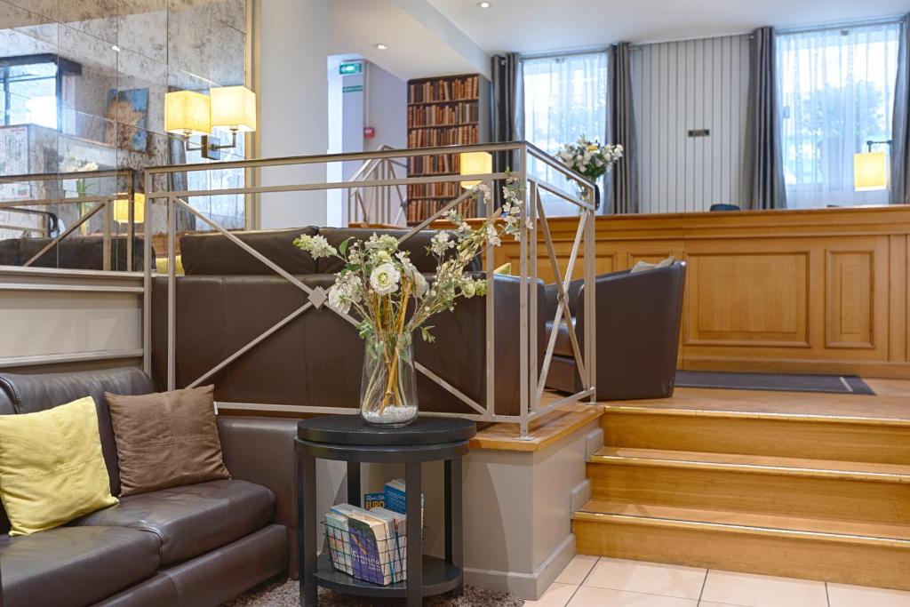 Hôtel Le Beaugency - Resim 37