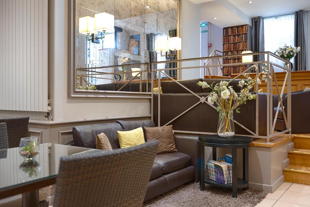 Hôtel Le Beaugency - Resim 38