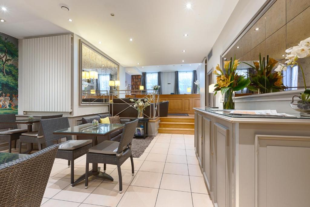 Hôtel Le Beaugency - Resim 34