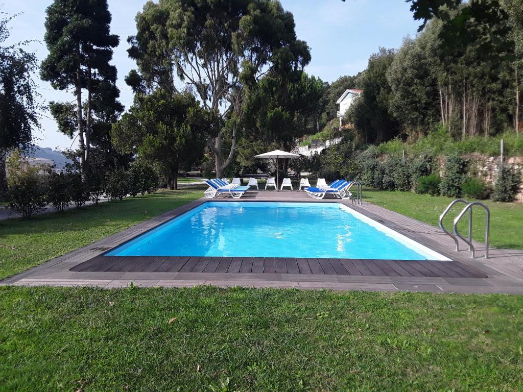 Πισίνα στο ή κοντά στο Casa De Crespins Casa de Campo Lda