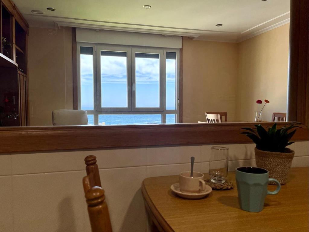 Apartamento Arao Malpica con vistas al mar - Appartement De Deux Chambres