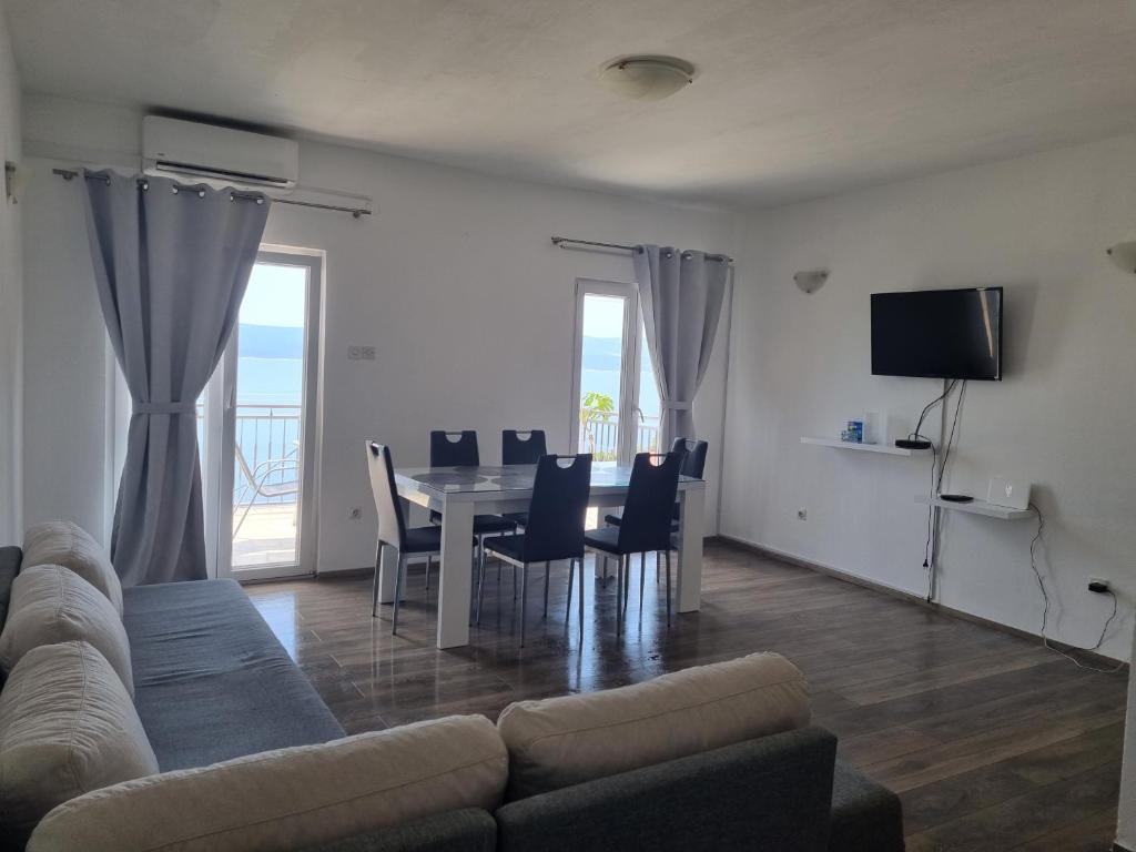 Apartment Maya 2