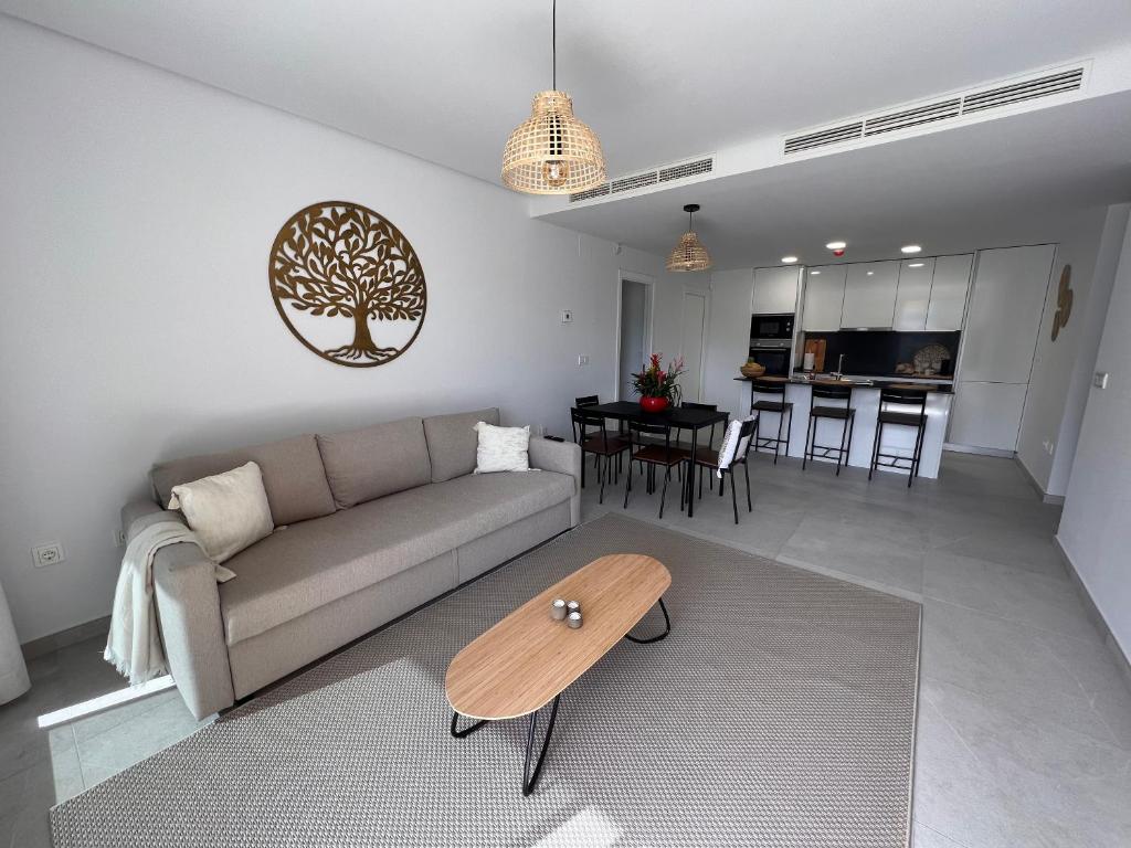 Posedenie v ubytovaní Tropical penthouse with big roof terrace