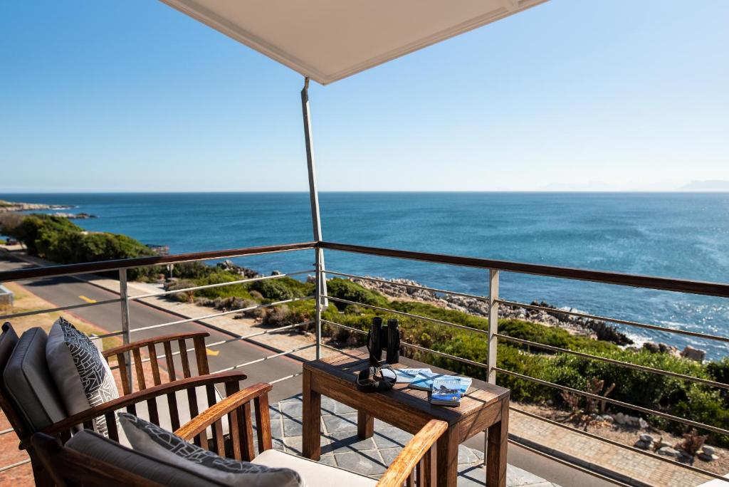 Gallery image of Whalesong Lodge in Gansbaai