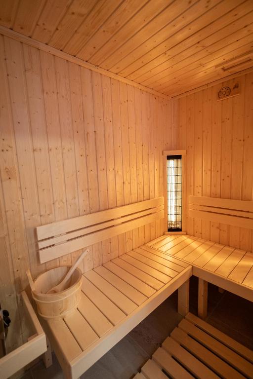 HILLHOME apartment & Sauna - Appartement Met één Slaapkamer