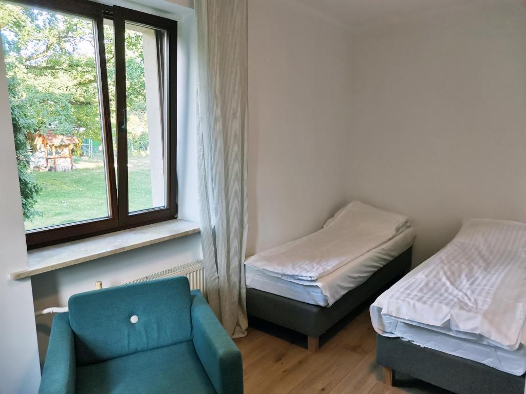 Ohotelik Pensjonat w Poniatowej - Chambre Triple