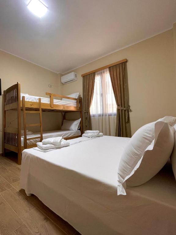 Tékada Hotel & Restaurant - Imazhi 2