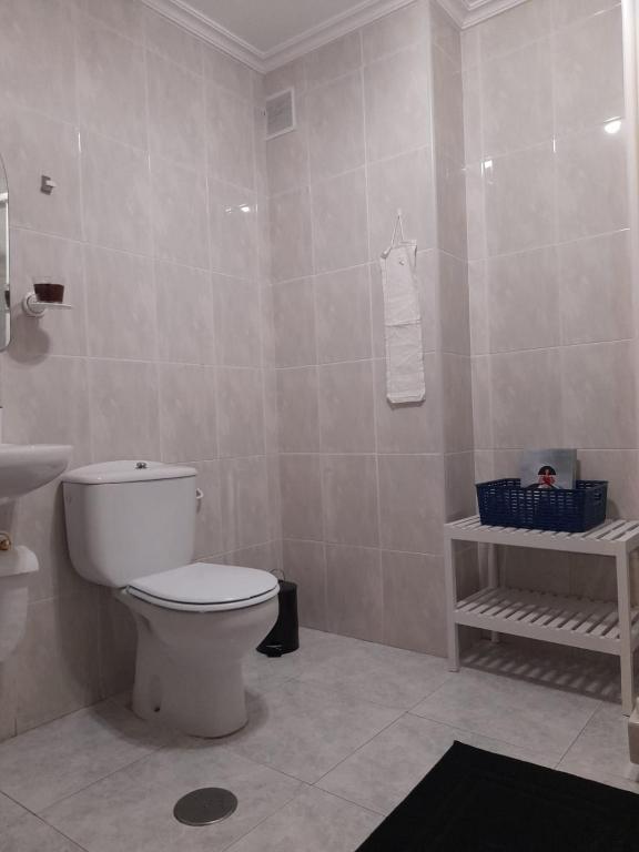Koupelna v ubytování XOAN DE REQUEIXO