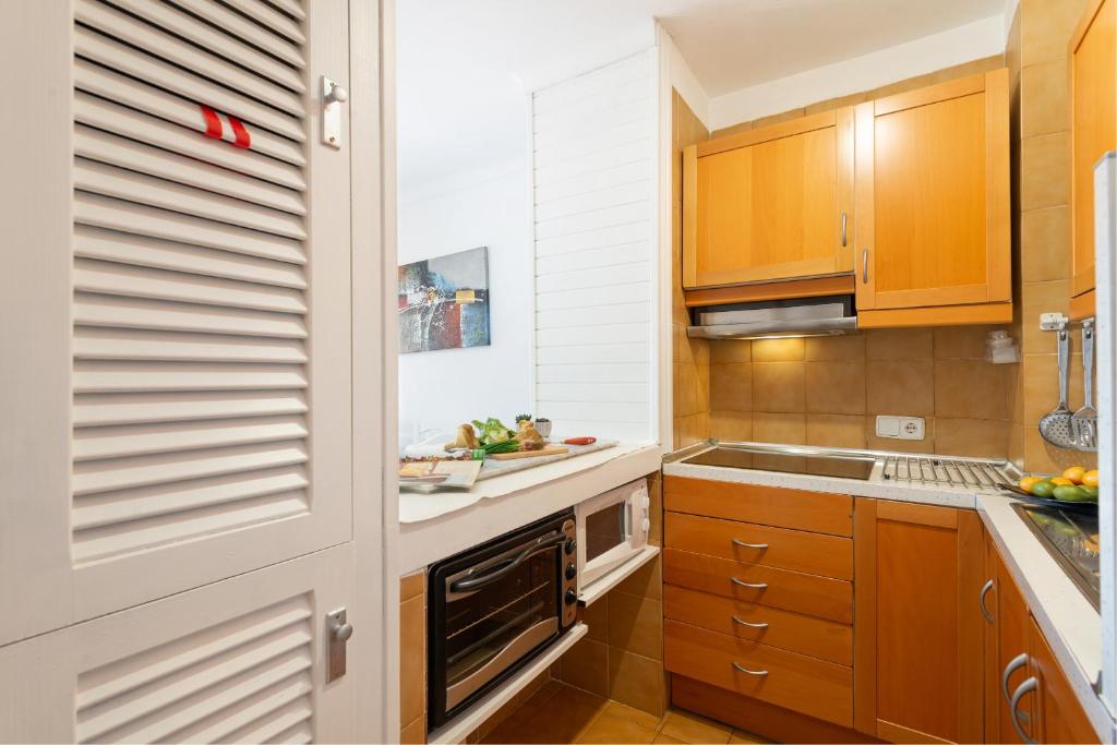 Apartamento Sol junto a la playa, Alcudia – Precios ...