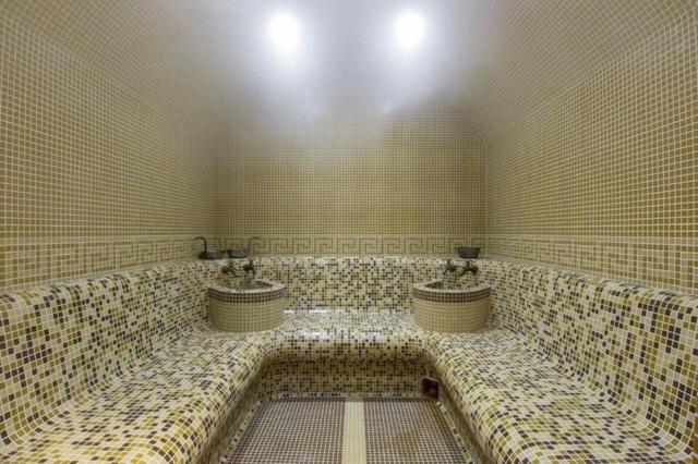 A bathroom at Boho Mountain Studio