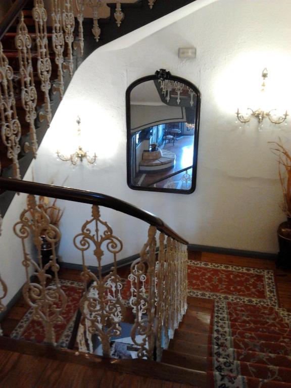 Telewizja i/lub zestaw kina domowego w obiekcie Hotel Luzon