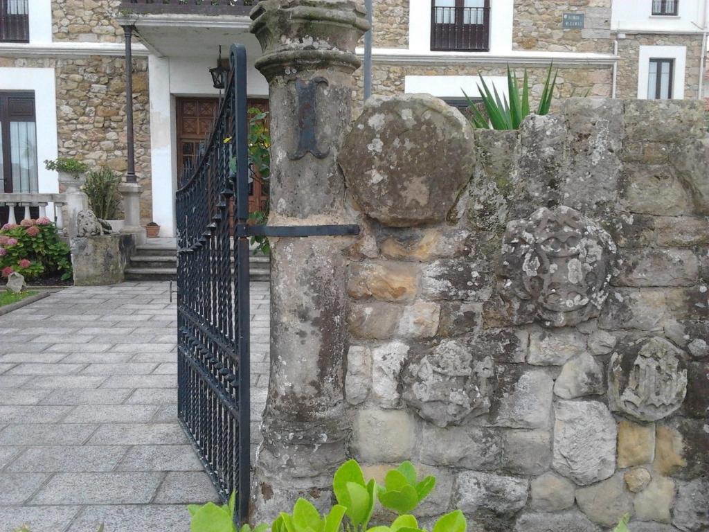 Zdjęcie z galerii obiektu Hotel Luzon w mieście San Vicente de la Barquera