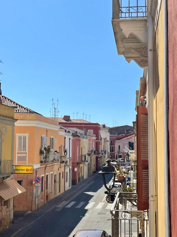Via Roma House a Carloforte - Elegante Appartamento Centro