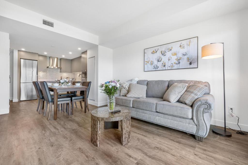 Downtown Brooklyn Brand New Luxury Condon, Kelowna (updated prices 2024)