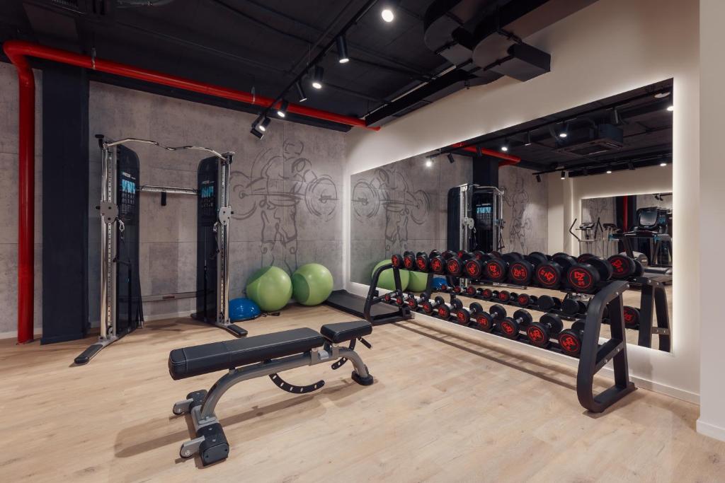 Fitness centrum a/nebo fitness zařízení v ubytování Hotel Harmonia by Dukley