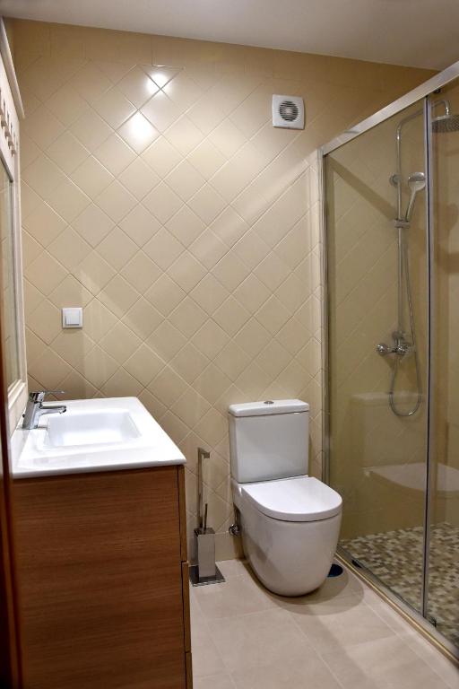 Family House Cup - 16