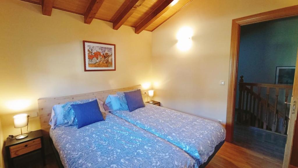 Postel nebo postele na pokoji v ubytování Magnífica casa con jardin, BBQ e hidromasaje