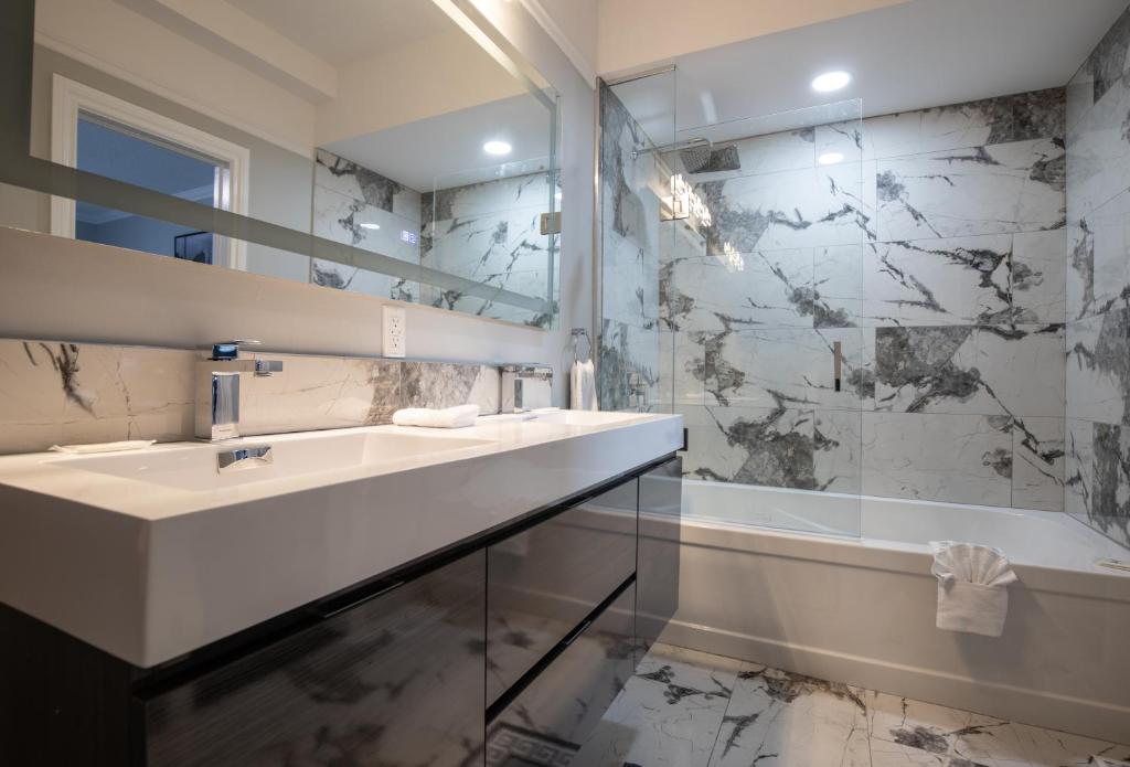 Niagara Luxury Suites - Resim 3