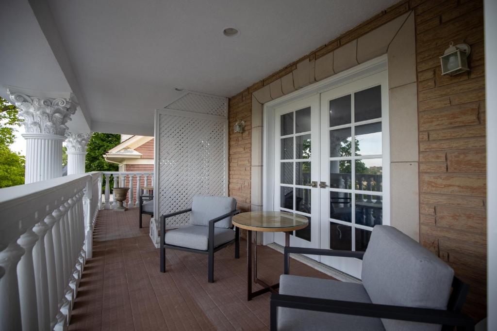 Niagara Luxury Suites - Resim 27