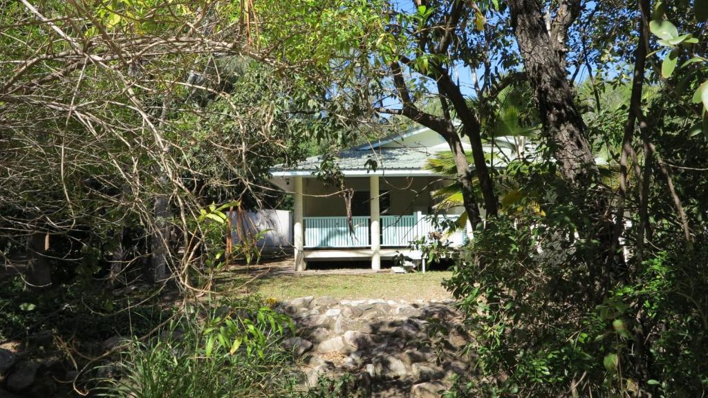 Zahrada ubytování Lanas Cottage