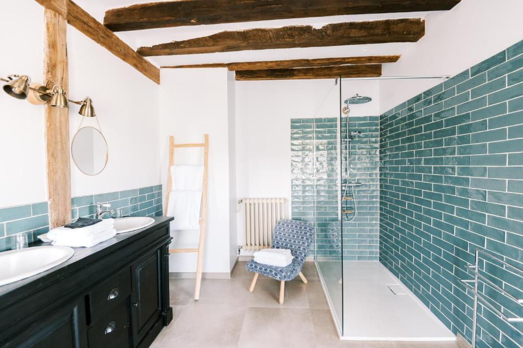 Manoir de Jouralem - Tweepersoonskamer Met Uitzicht Op Het Zwembad