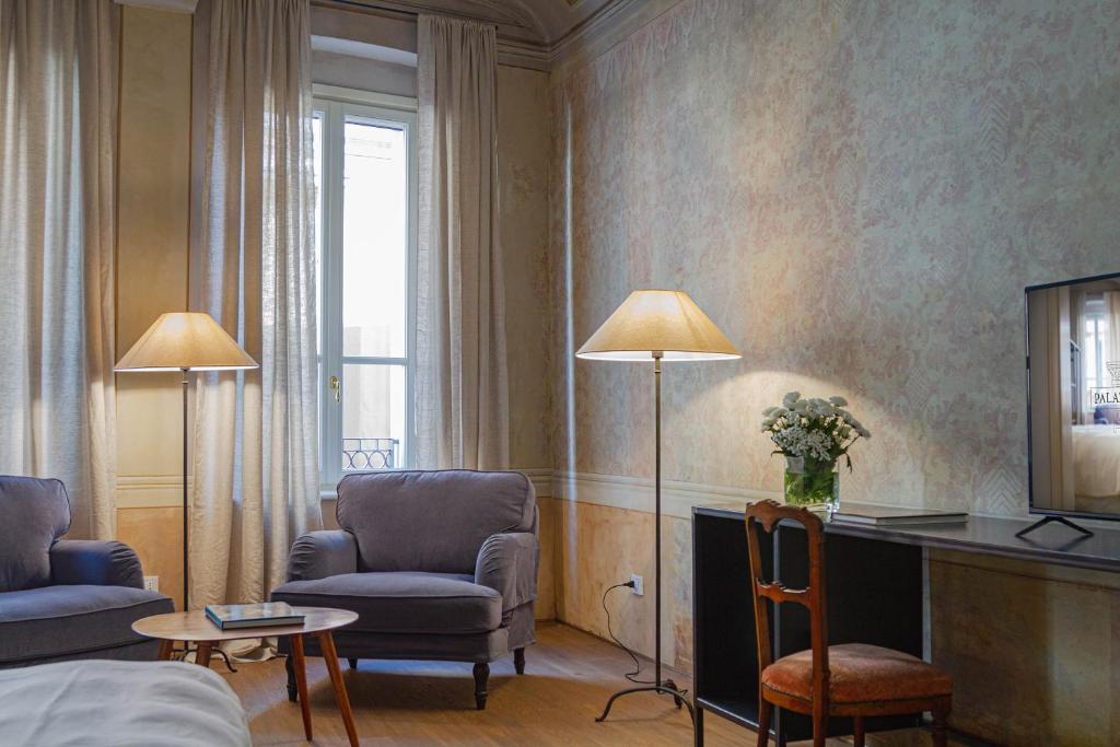Posedenie v ubytovaní Palazzo Glori 6