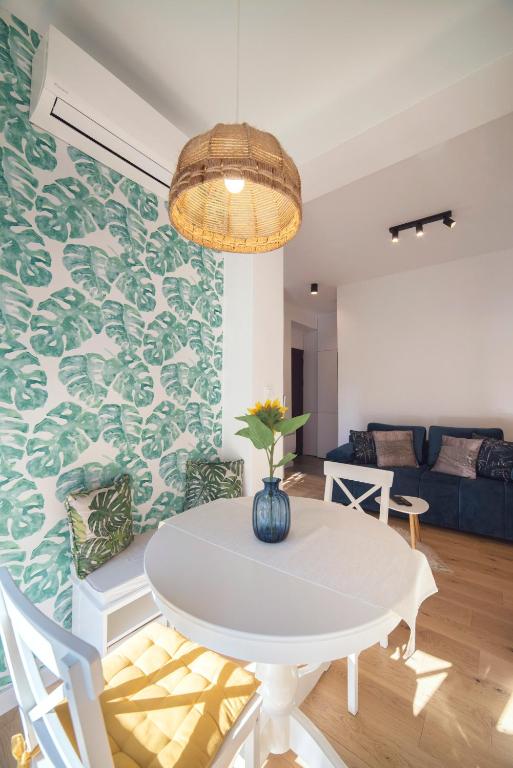 Posedenie v ubytovaní Green Leaf Apartment