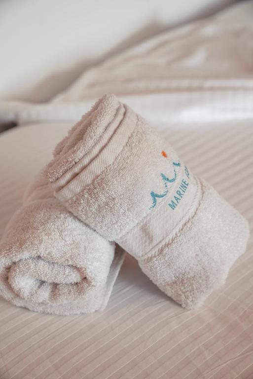 Mia Marine Rooms - Image 2