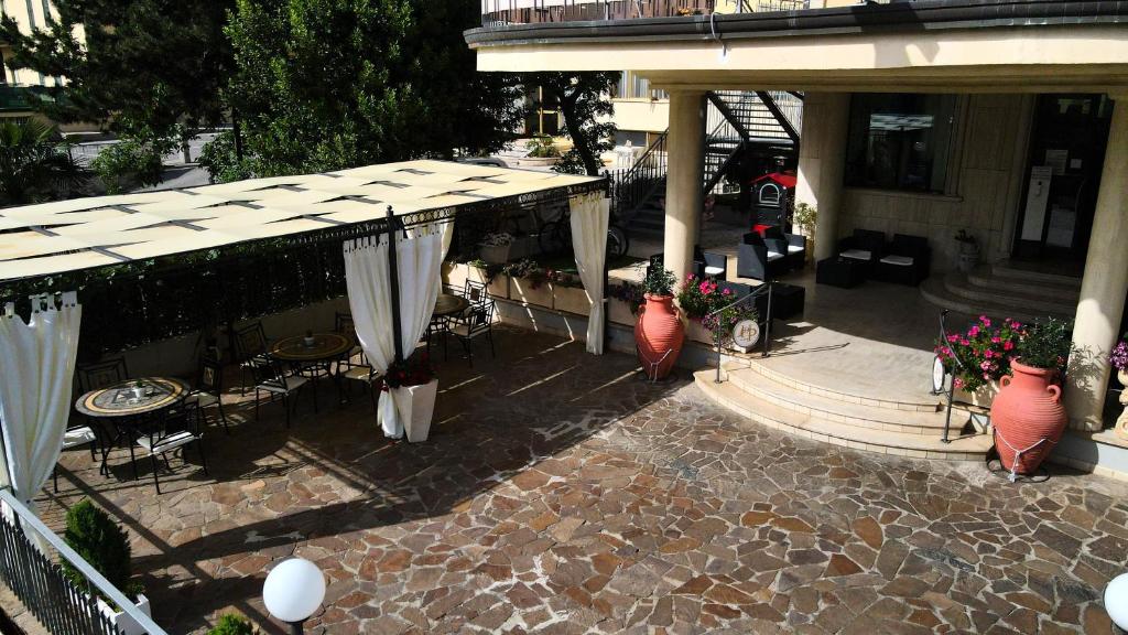 Balkón nebo terasa v ubytování Hotel Dei Pini