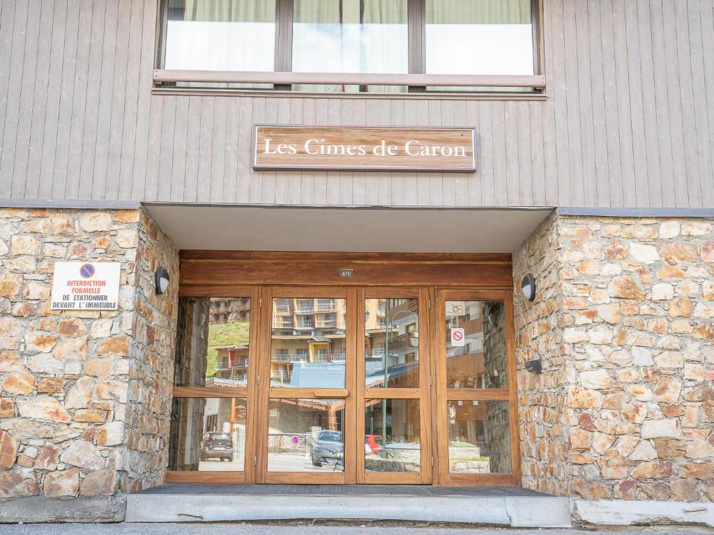Exteriér nebo vchod ubytování Apartment Cime de Caron 2701 by Interhome