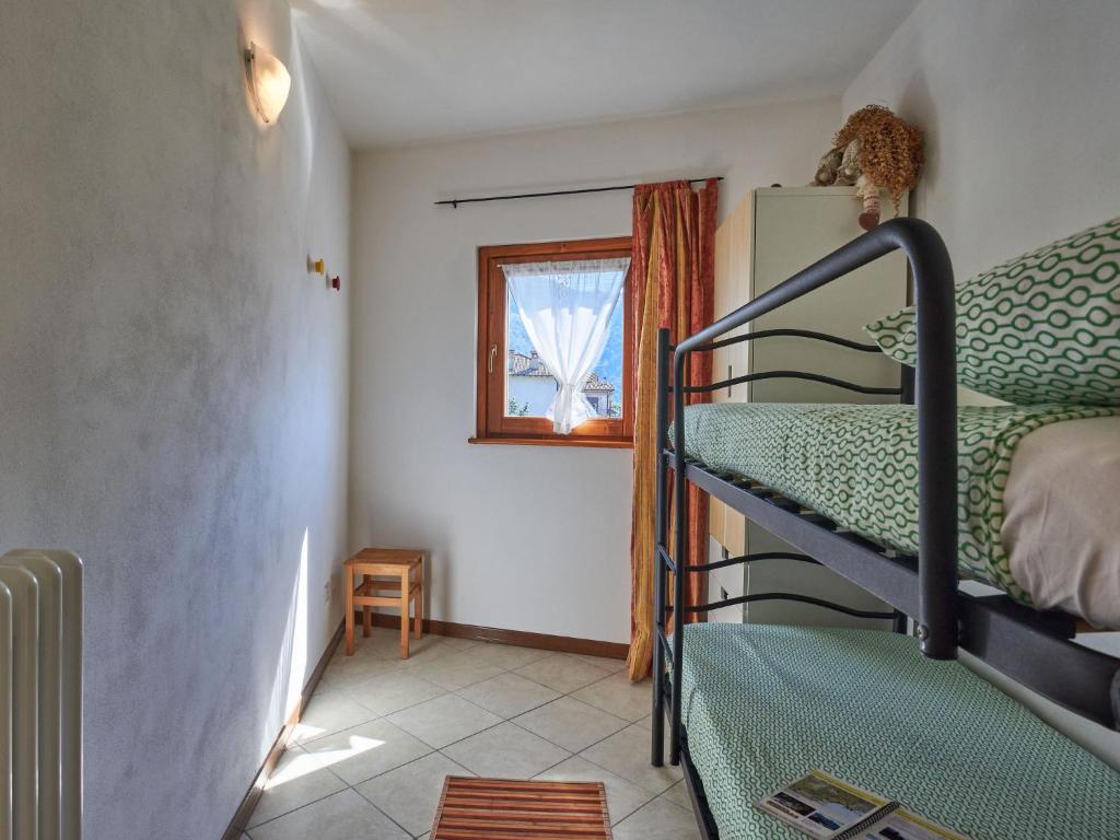 Łóżko lub łóżka w pokoju w obiekcie Apartment Livo - GRV556 by Interhome