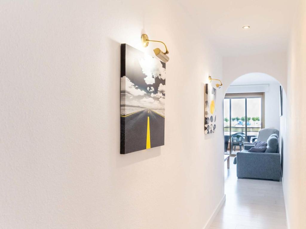Posezení v ubytování Apartment Edificio Blaucel by Interhome