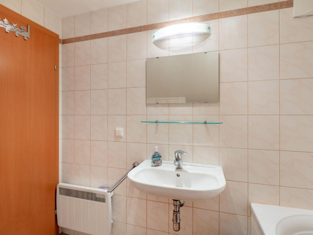 Kúpeľňa v ubytovaní Apartment Top 7 by Interhome