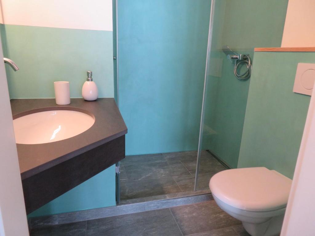 Koupelna v ubytování Apartment Promenade - Utoring-72 by Interhome