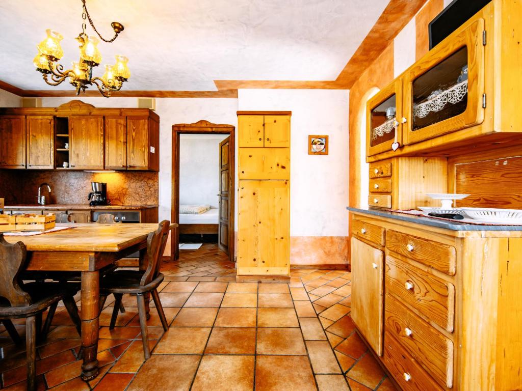 Kuchyňa alebo kuchynka v ubytovaní Apartment Canada by Interhome