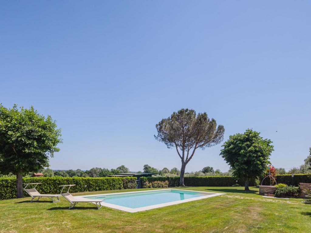 The swimming pool at or close to Holiday Home Narciso by Interhome