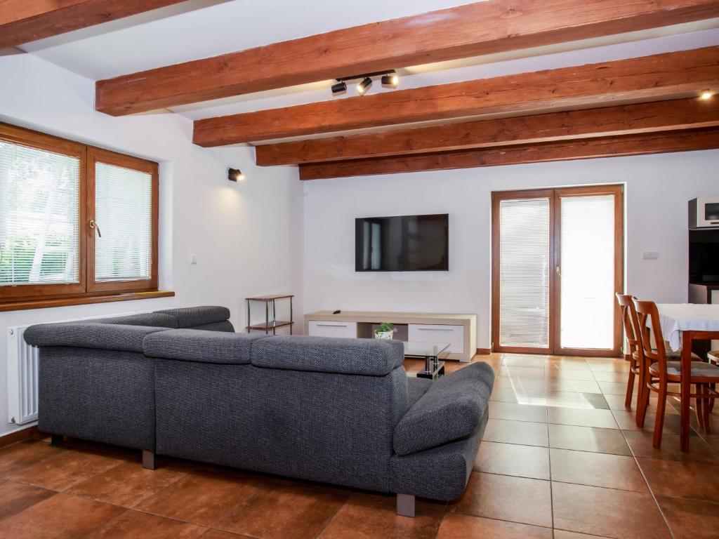 Telewizja i/lub zestaw kina domowego w obiekcie Holiday Home Dehtáře by Interhome